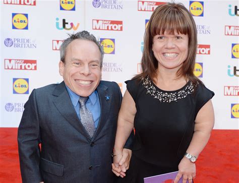 warwick davis wife cancer